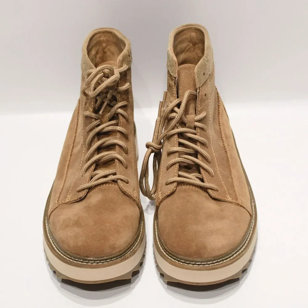 NWB Clarks Clarkhill Hi Brown Beige Suede Lace Up Chukka Boot Men Size 11.5M